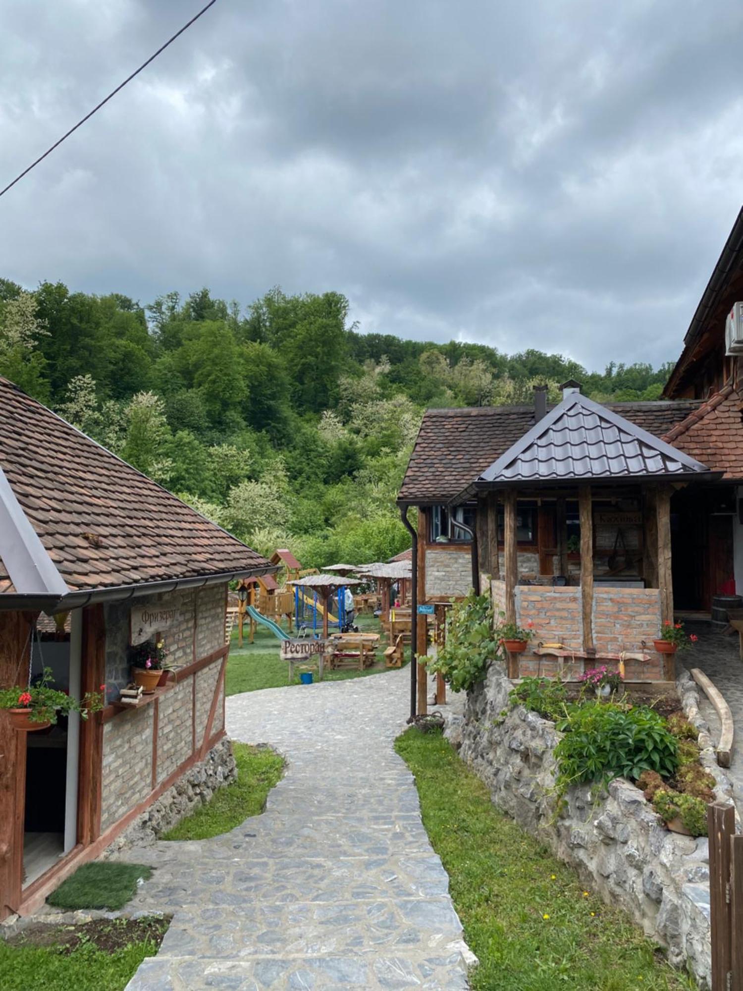 Konak Dobri Potok Krupanj Exterior photo