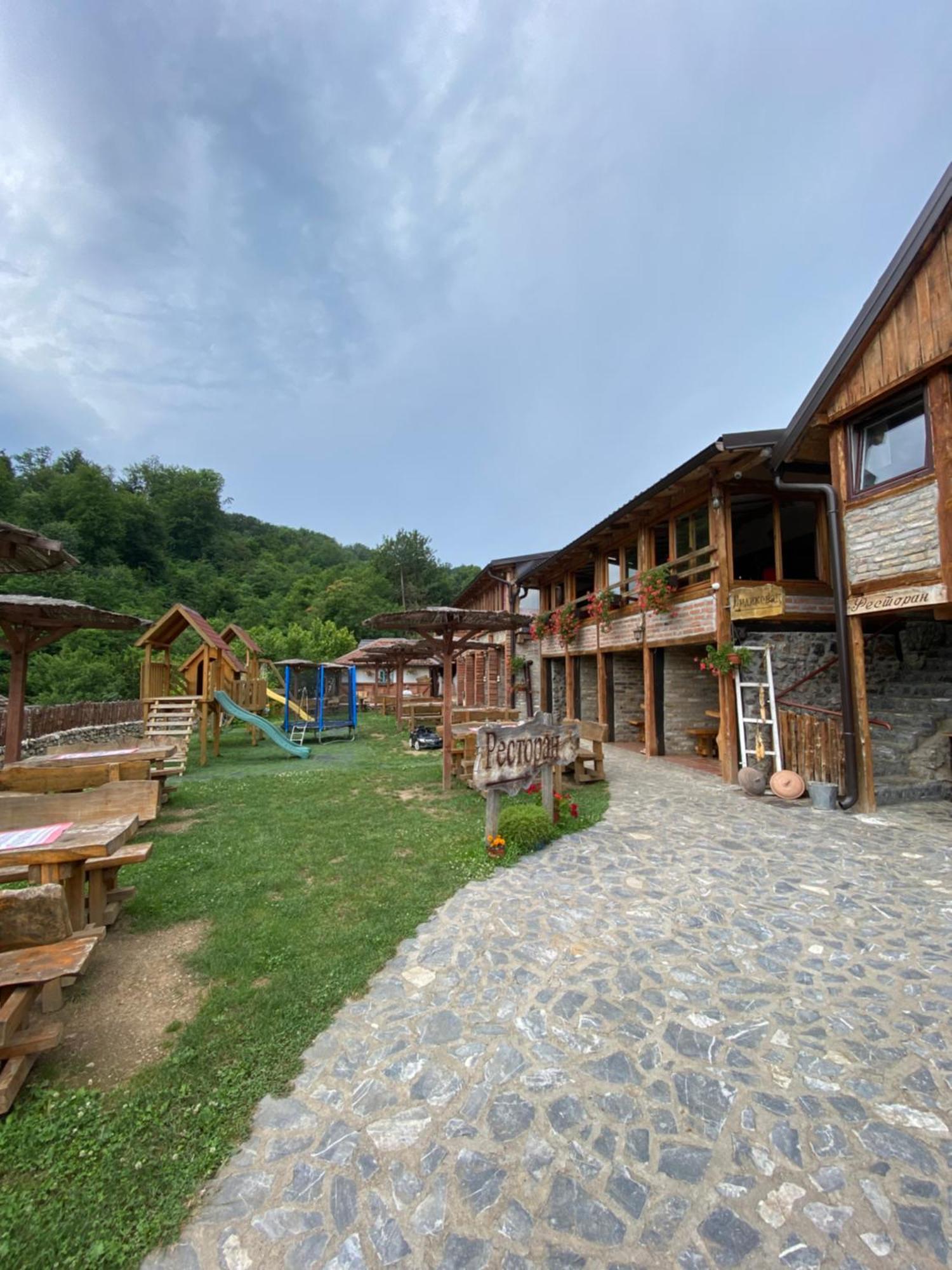 Konak Dobri Potok Krupanj Exterior photo